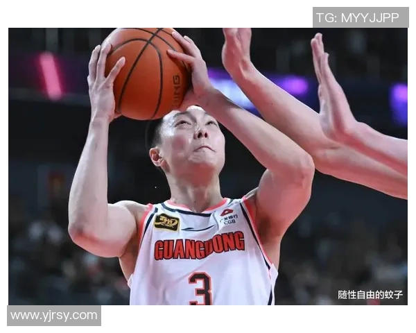 胡明轩狂砍31分6助攻王哲林贡献22分广东战胜上海总比分领先