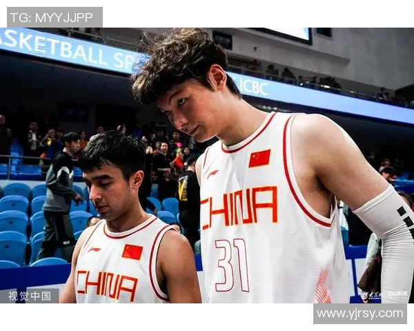 中国男篮蓝队对阵立陶宛精彩比赛视频回顾与分析